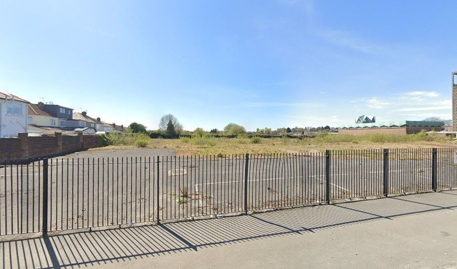 Proposed forecourt near Liverpool raises strong objections Asian Trader Business & Industry