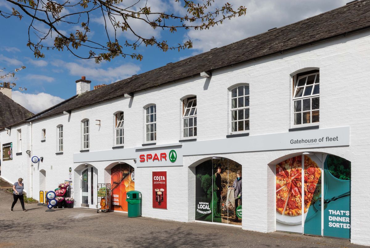 SPAR Scotland begins major store development programme with Dumfriesshire store relaunch