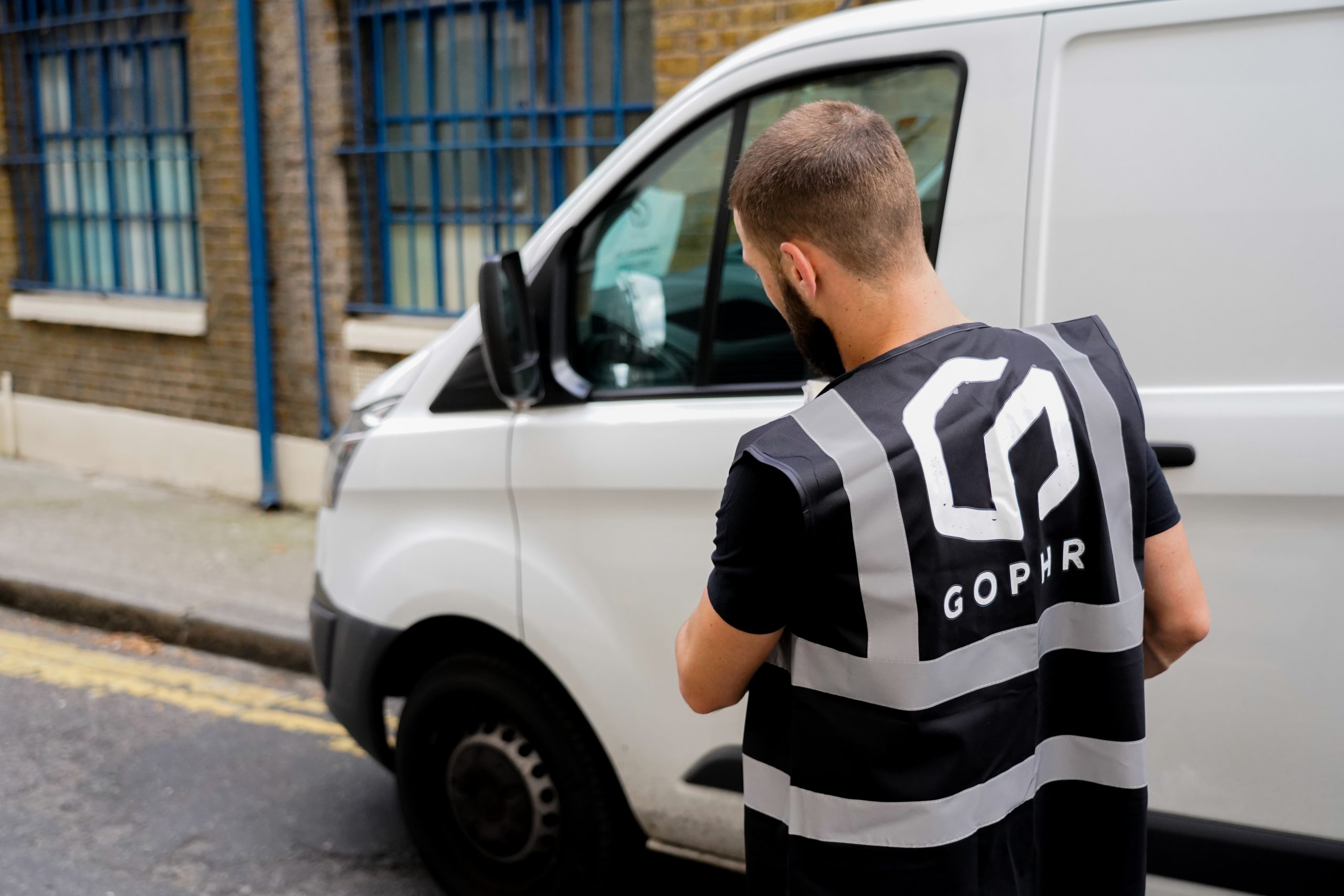 Grocery app Yuu partners Gophr for one-hour Glasgow delivery