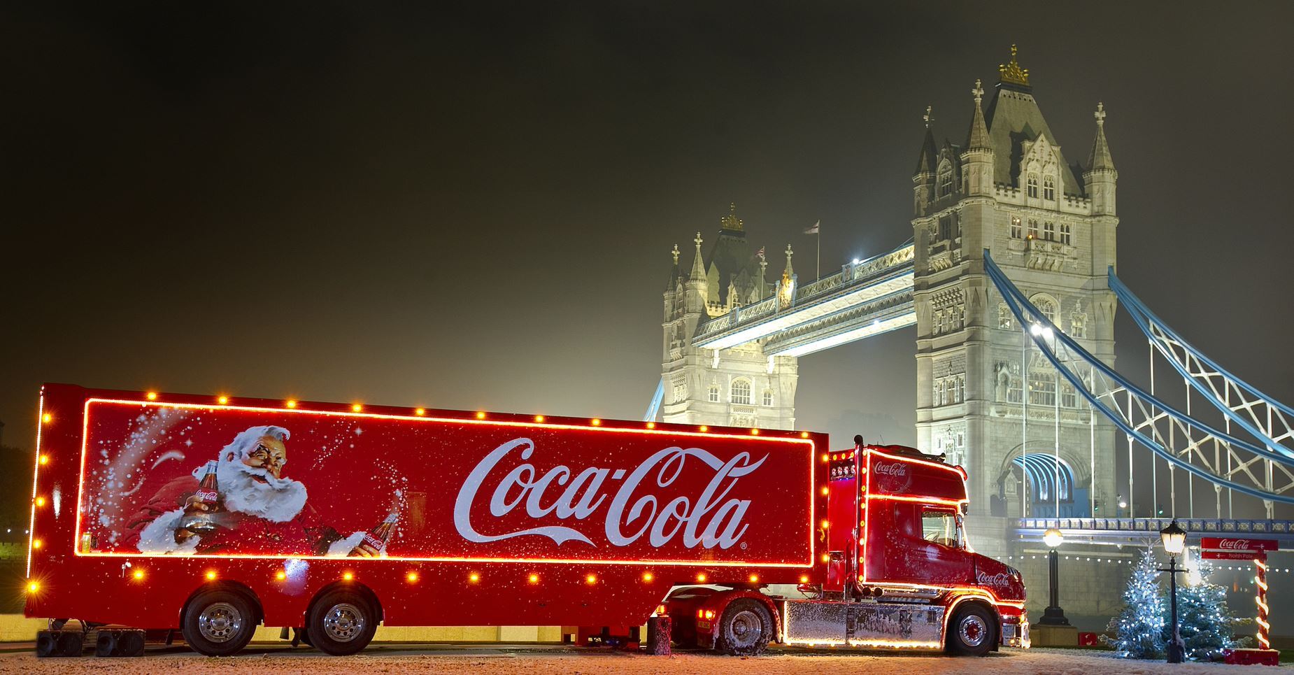 Coca-Cola brings Christmas magic to the nation