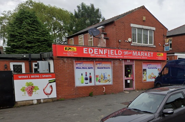 Mask-wearing men threaten Edenfield shop worker in armed robbery