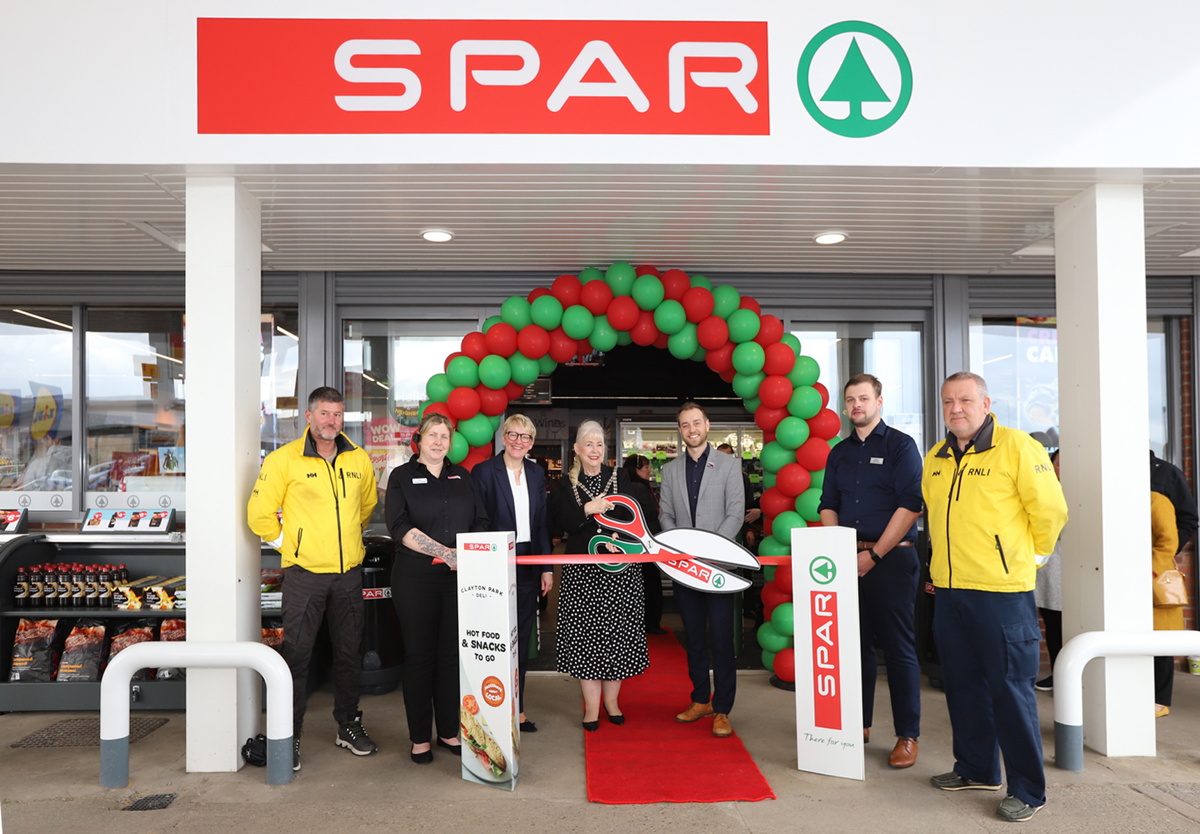 Stakesby’s SPAR store reopens offering new shopping experience