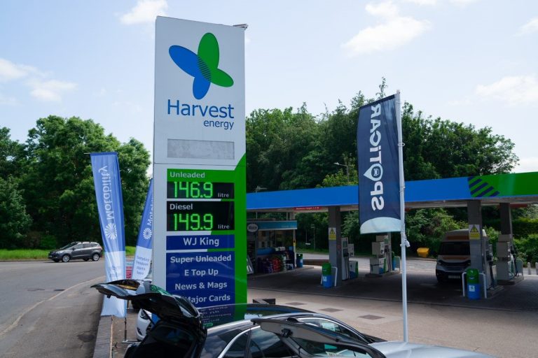 EDGEPoS comes to eight Harvest Energy forecourts in new partnership