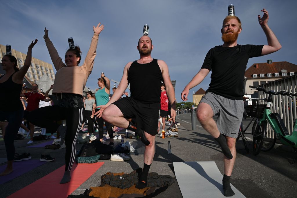 'Beer Yoga' proves a hit in Denmark