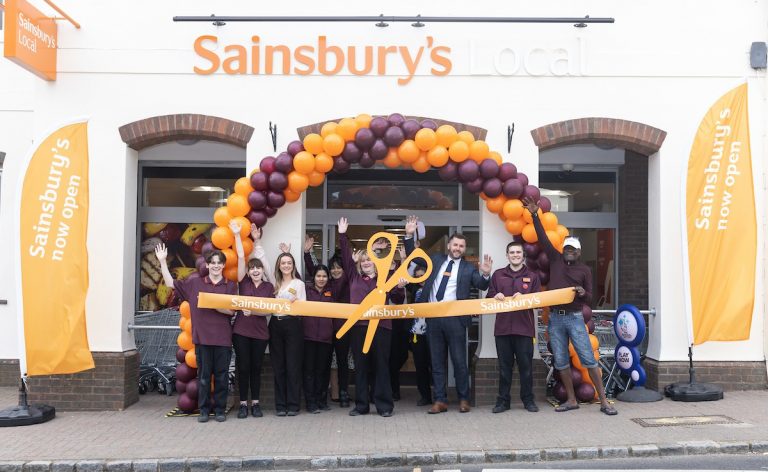 New Sainsbury’s Neighbourhood Hub store replaces Knight’s Budgens in Henfield