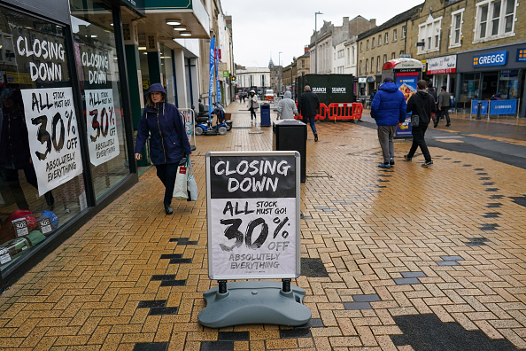 ‘Gap-toothed’ high streets as Britain lost 6,000 retail outlets in five years