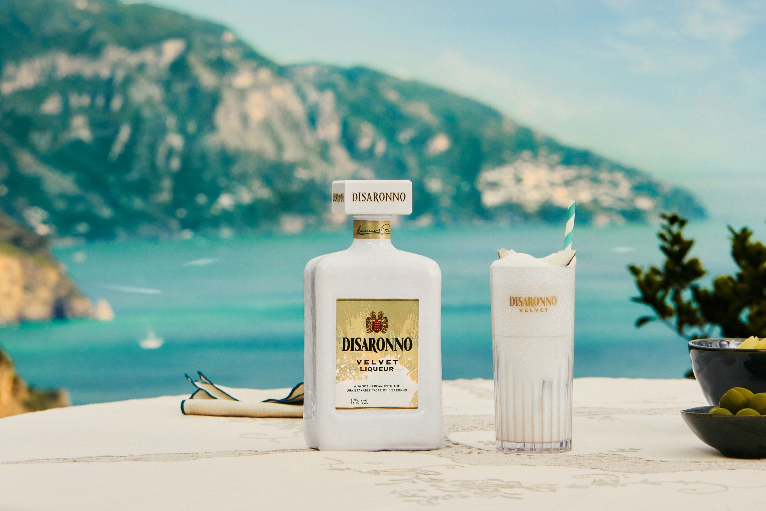 Laura Whitmore toasts to summer, Disaronno Velvet Batida in hand