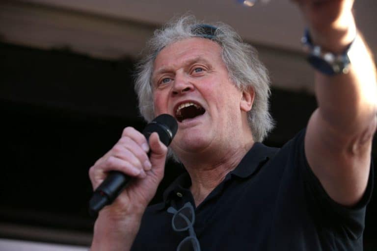 New Year Honours: Wetherspoons boss Tim Martin leads food and drink sector with knighthood