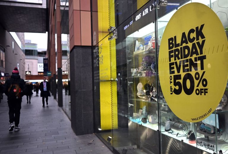 Retail sales: Black Friday fuels golden November