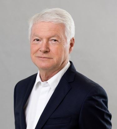 JDE Peet’s appoints ex-M&S boss Luc Vandevelde as interim CEO